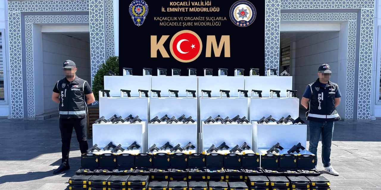 Kocaeli’de Silah Kaçakçılığına Geçit Yok: 60 Ruhsatsız Tabanca Ele Geçirildi