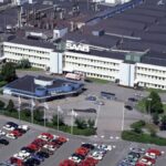 otomotiv-dunyasinin-efsane-markasi-veda-etti-79-yillik-fabrika-kapaniyor-K19UhXfa